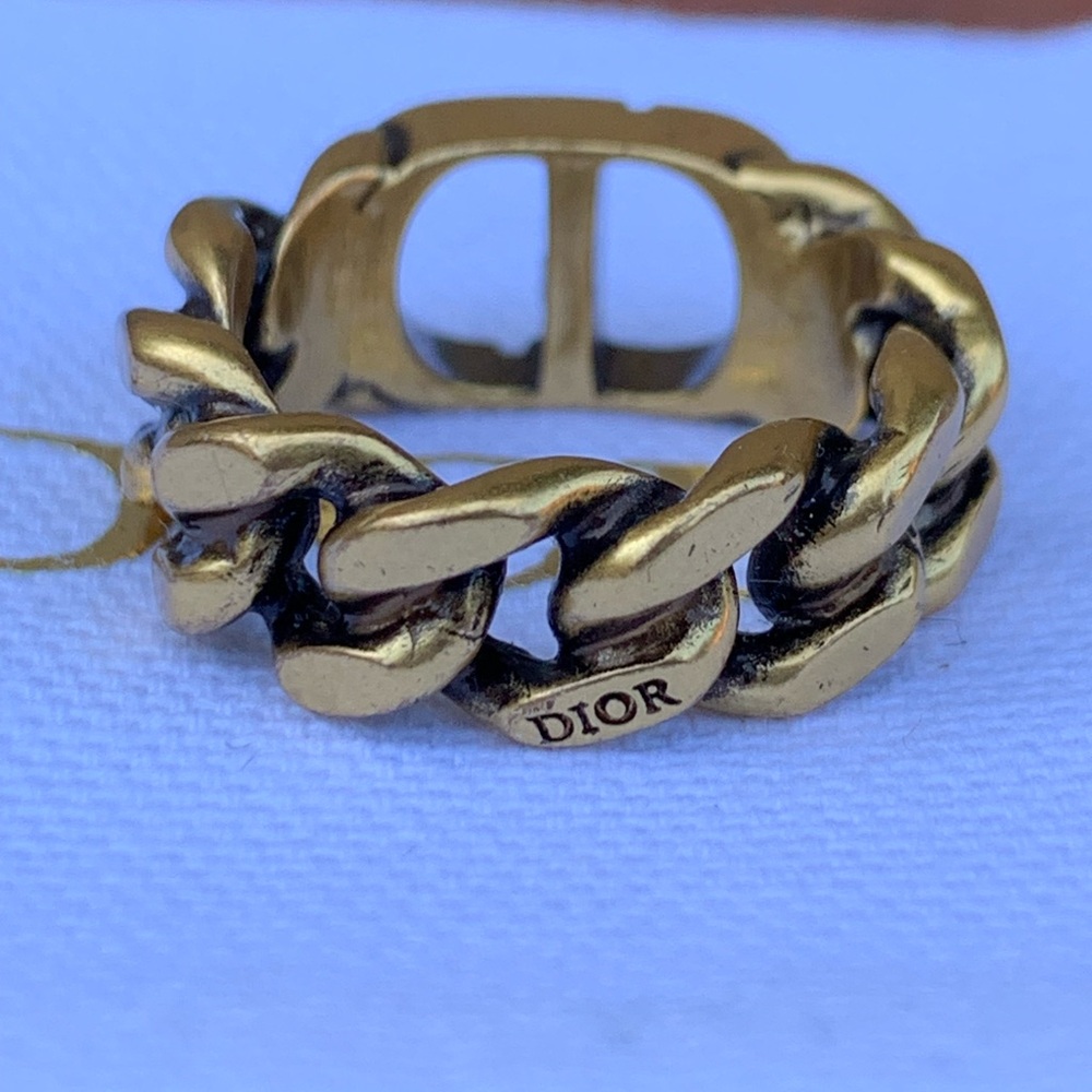 CD Icon Chain Link Ring - Picture 5 of 7
